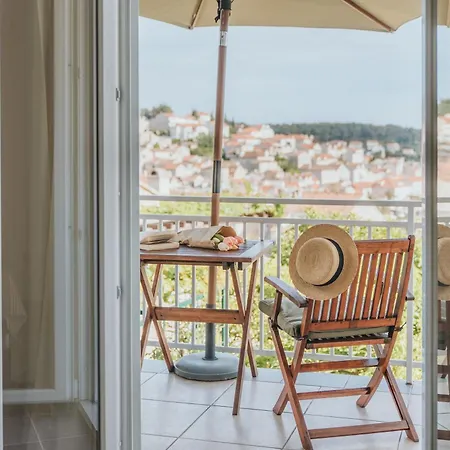 Apartment Double With Magnificant Sea View *