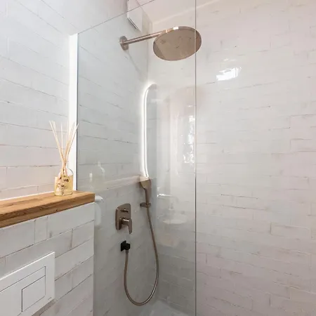 Apartment Double With Magnificant Sea View